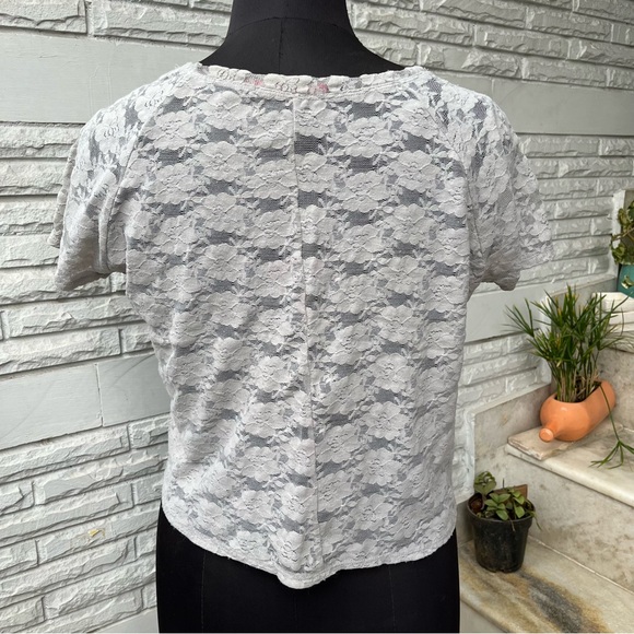 Grey Sheer Net Short Top - Picture 4 of 8